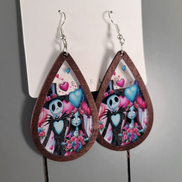 Gothic Teardrop Wood Earrings Jack & Sally Style 3.25" Dangle Pierced Halloween - Picture 8 of 9